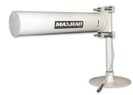 16755: 2.4 GHz 13 dBd 八木密閉型アンテナ（取り付け金具付き）