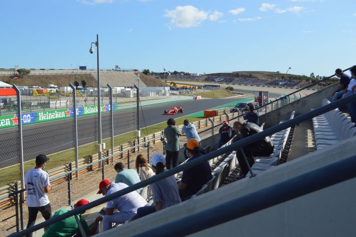 Formula 1 racing at the Autódromo Internacional do Algarve 
