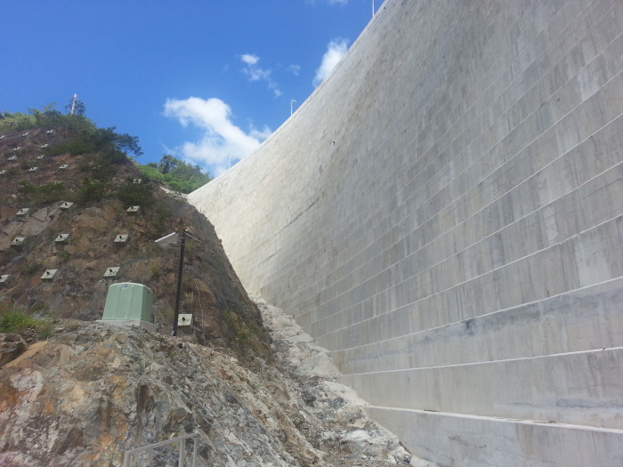 Monitoring d'un barrage à Porto Rico
